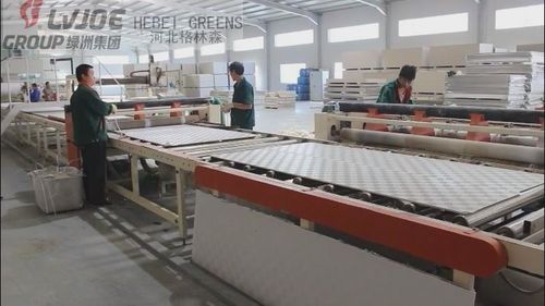 Últimos blogs de la empresa sobre ¿Cómo funciona una línea de producción de paneles de techo de yeso?