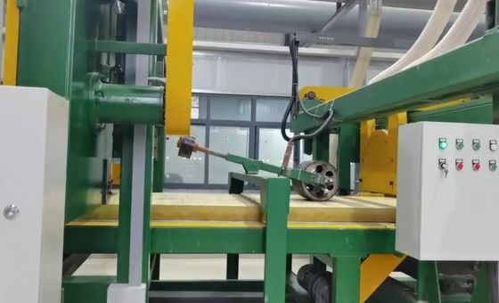 Un buen precio. 10000-60000 toneladas por año toda la línea de producción de lana de lana de piedra de basalto en línea