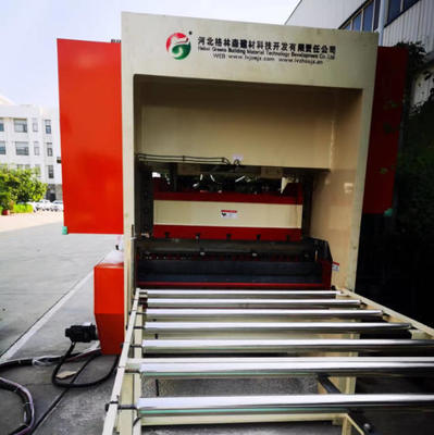 Un buen precio. Máquina de perforación de tejas de yeso Máquina de perforar placas Máquina de perforar agujeros en línea