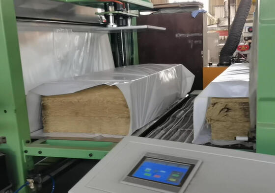 Un buen precio. High-Quality Rock Wool Production Line with 1.2 Meters Width, 40~120 Meters/Min Conveying Speed, and 2800mm Swing Belt Width en línea