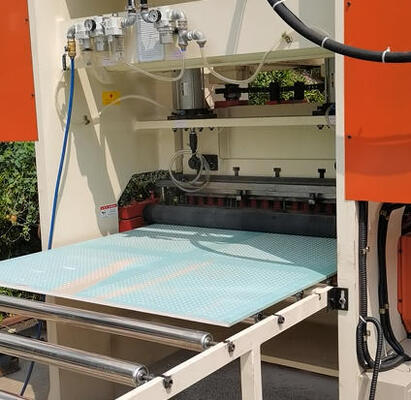 Un buen precio. Máquina de perforación de chapa de trabajo pesado con presión de perforación de 160 kg, formas de agujero personalizables y compatibilidad con múltiples materiales en línea