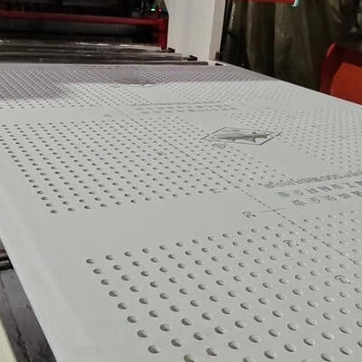 Un buen precio. Máquina para oficina, producción de tejas de techo suspendido, punzonadora de techo directa de fábrica en línea