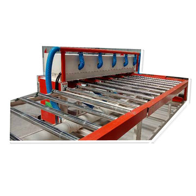 Un buen precio. Cortadora del tablero de yeso del PVC 595*595/603*603 con el dispositivo de escape polvoriento en línea