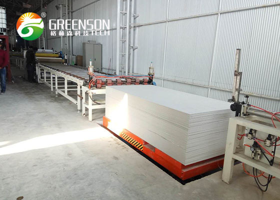 Cadena de producción laminada PVC de la teja del techo del yeso con bajo costo