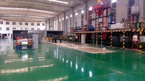 Cadena de producción ligera incombustible automática del panel de pared para el tablero/el panel del Mgo