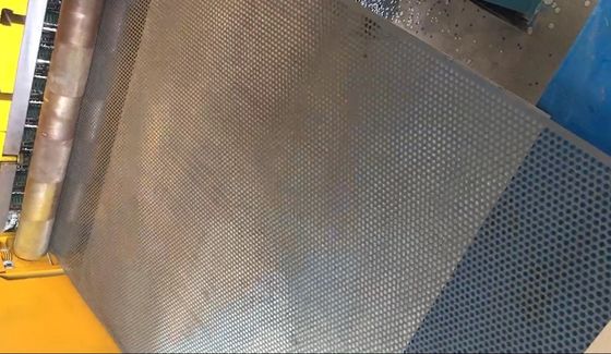 Máquina de perforar tablas de alta capacidad con capacidad de 1 PC/minuto y control PLC