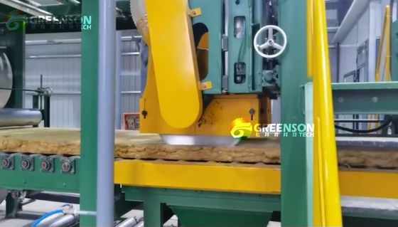 Un buen precio. Panel de lana mineral máquina de tablero de lana basáltica línea de producción de lana de roca en línea