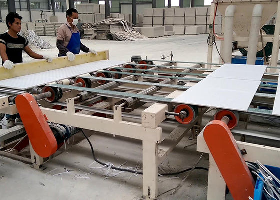 Máquina de laminado de láminas de PVC y papel de aluminio de doble lado controlada por PLC