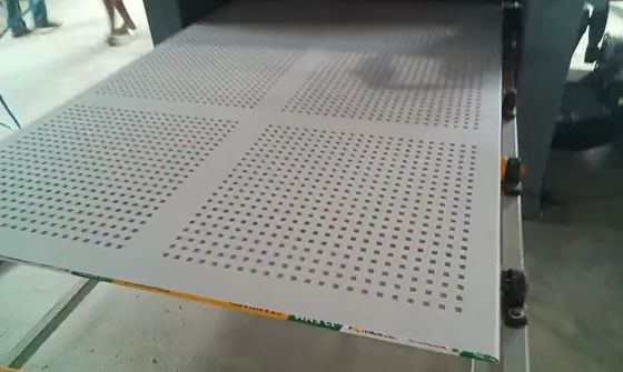 Un buen precio. Máquina para techos de placas de yeso perforadas para pequeñas empresas en línea