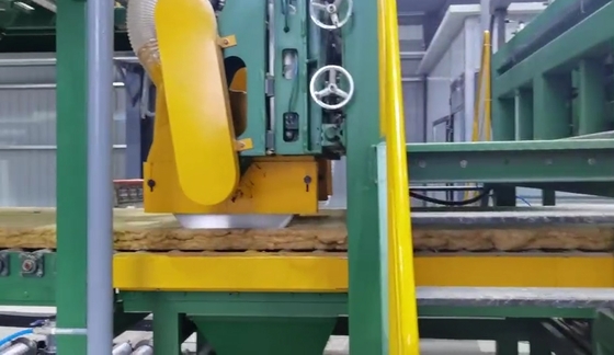 Máquina de corte cruzado de sierra voladora de doble cuchillo para la producción de lana de piedra