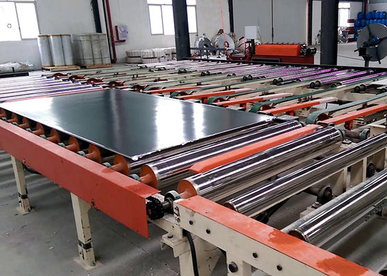 Planta de fabricación de azulejos de techo de yeso laminados de vinilo