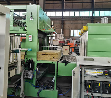 Un buen precio. HEBEI Mineral Wool Production Plant Rock Wool Machine en línea