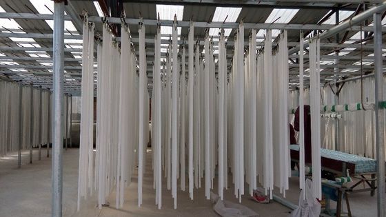 Un buen precio. Cadena de producción de la cornisa del yeso de la eficacia alta para el material de construcción en línea