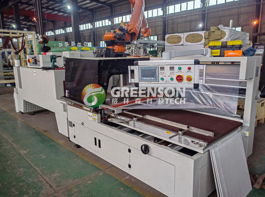 Un buen precio. Máquina de laminación totalmente automática para tejas de yeso de PVC con certificación ISO9001 y capacidad de producción anual de 4-8 millones de metros cuadrados en línea