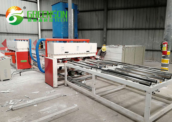 Un buen precio. El PLC controla el tablero de yeso de la cortadora del tablero de yeso 600*600 que hace la máquina en línea