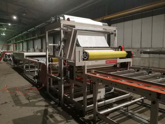 Máquina decorativa automática llena del tablero de la lamina de la película del PVC para de alto rendimiento