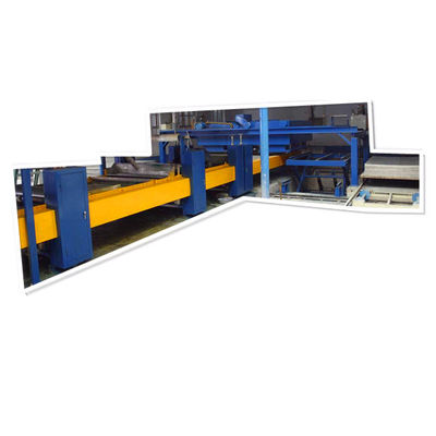 Un buen precio. Cadena de producción completamente automática del tablero del MGO del material incombustible del panel de pared de bocadillo en línea