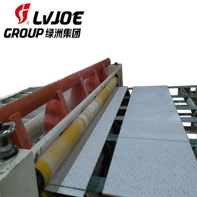 Maquinaria decorativa de los paneles de techo del PVC de la alta capacidad de la marca de LVJOE con ingresos altos