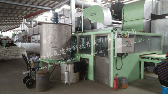 Un buen precio. Máquina fonoabsorbente de la teja del techo de la planta insonora del techo de las lanas minerales en línea