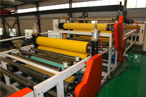 Un buen precio. El doble echa a un lado cadena de producción laminada PVC automática completa del tablero del techo del yeso en línea
